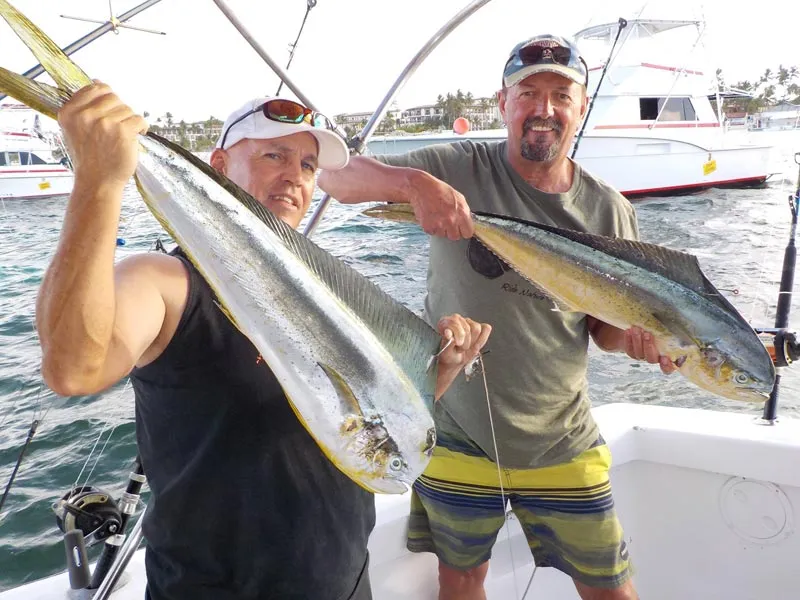Jack from Gone Fishing and his friend catching Mahi Mahi's